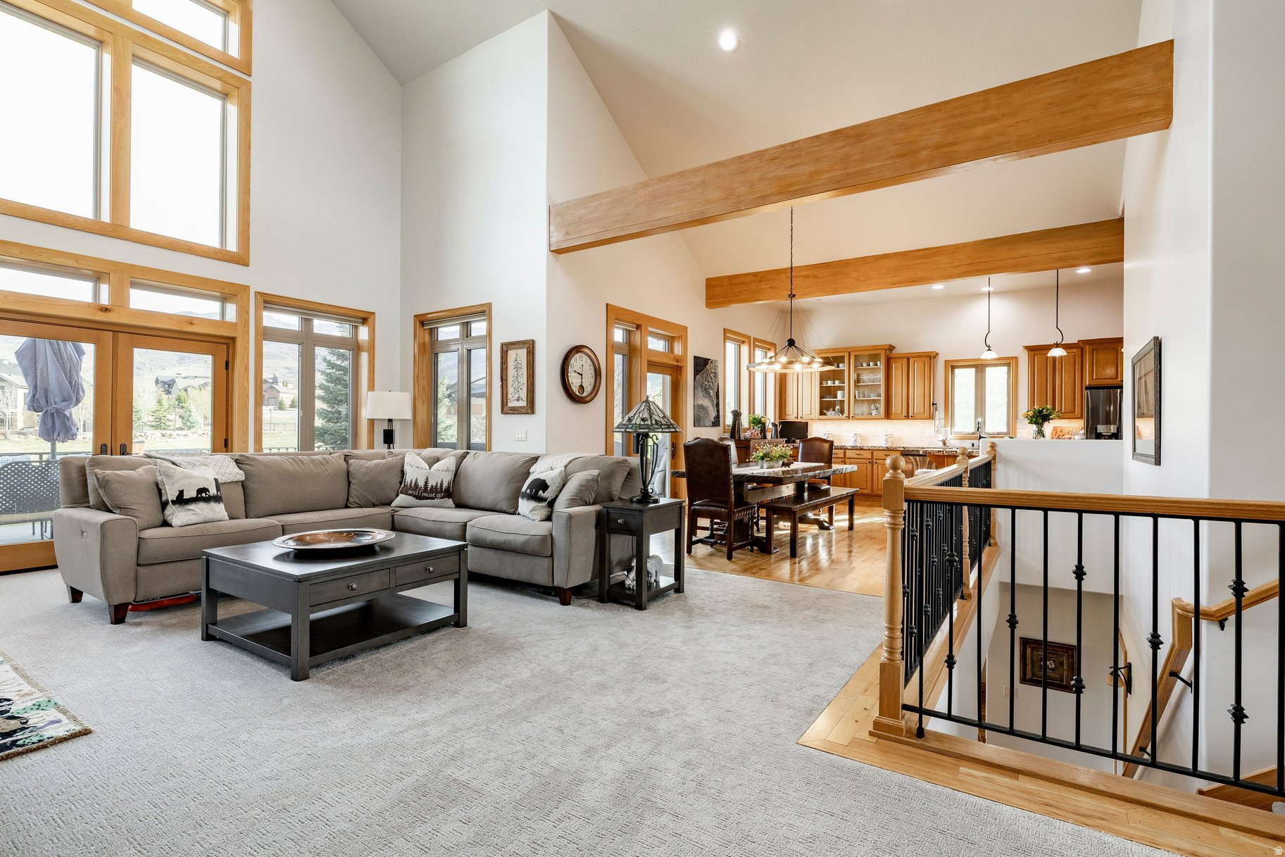 EAGLE RIDGE - Residential