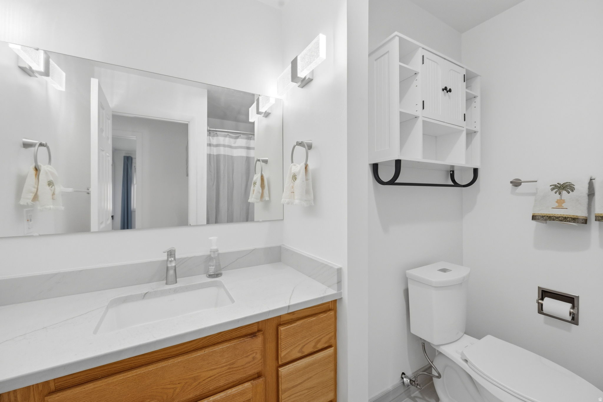 OAKRIDGE MANOR SUBDI - Residential