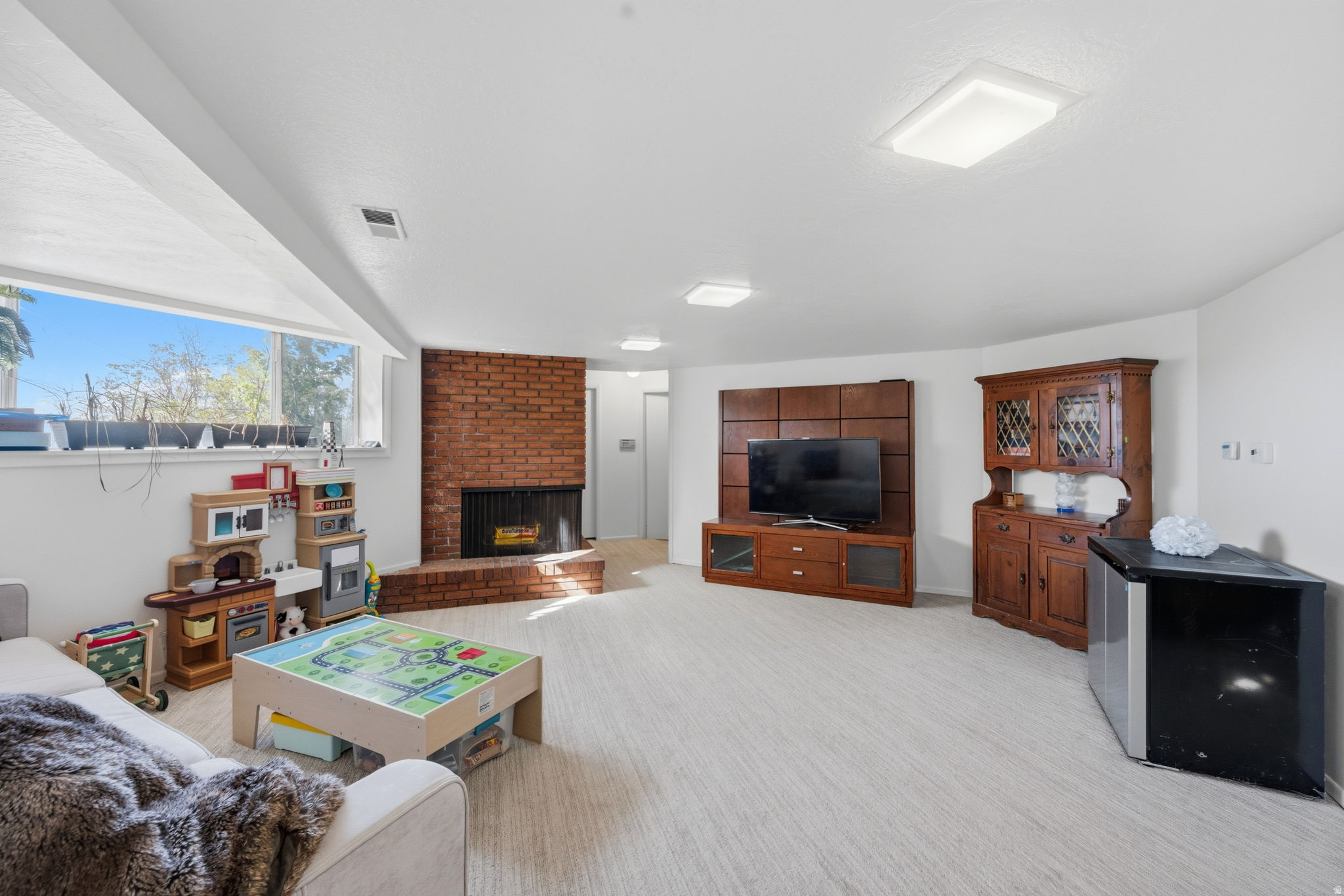 OAKRIDGE MANOR SUBDI - Residential