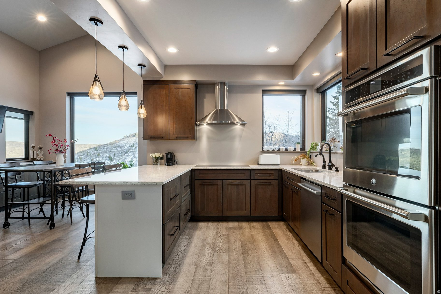 PINEBROOK - Residential