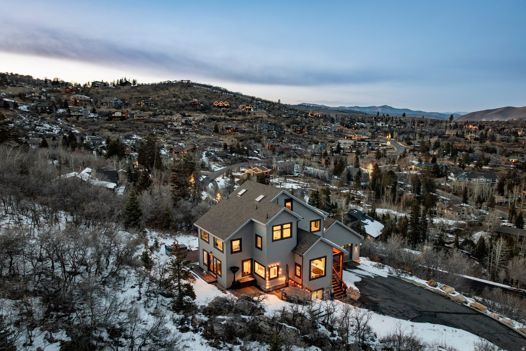 PINEBROOK - Residential