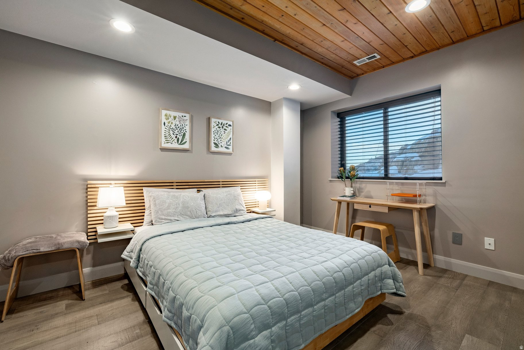 PINEBROOK - Residential