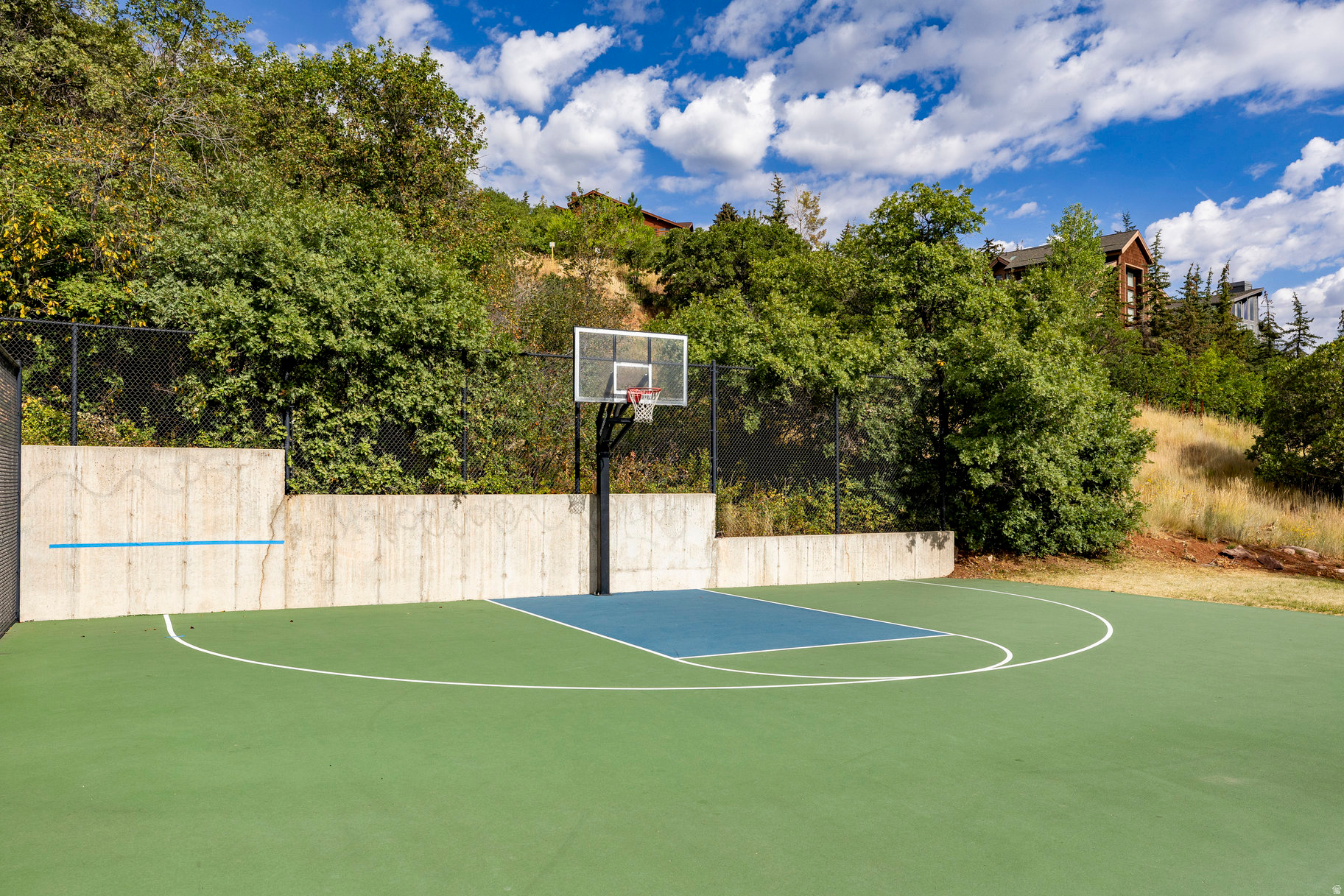 PINEBROOK - Residential