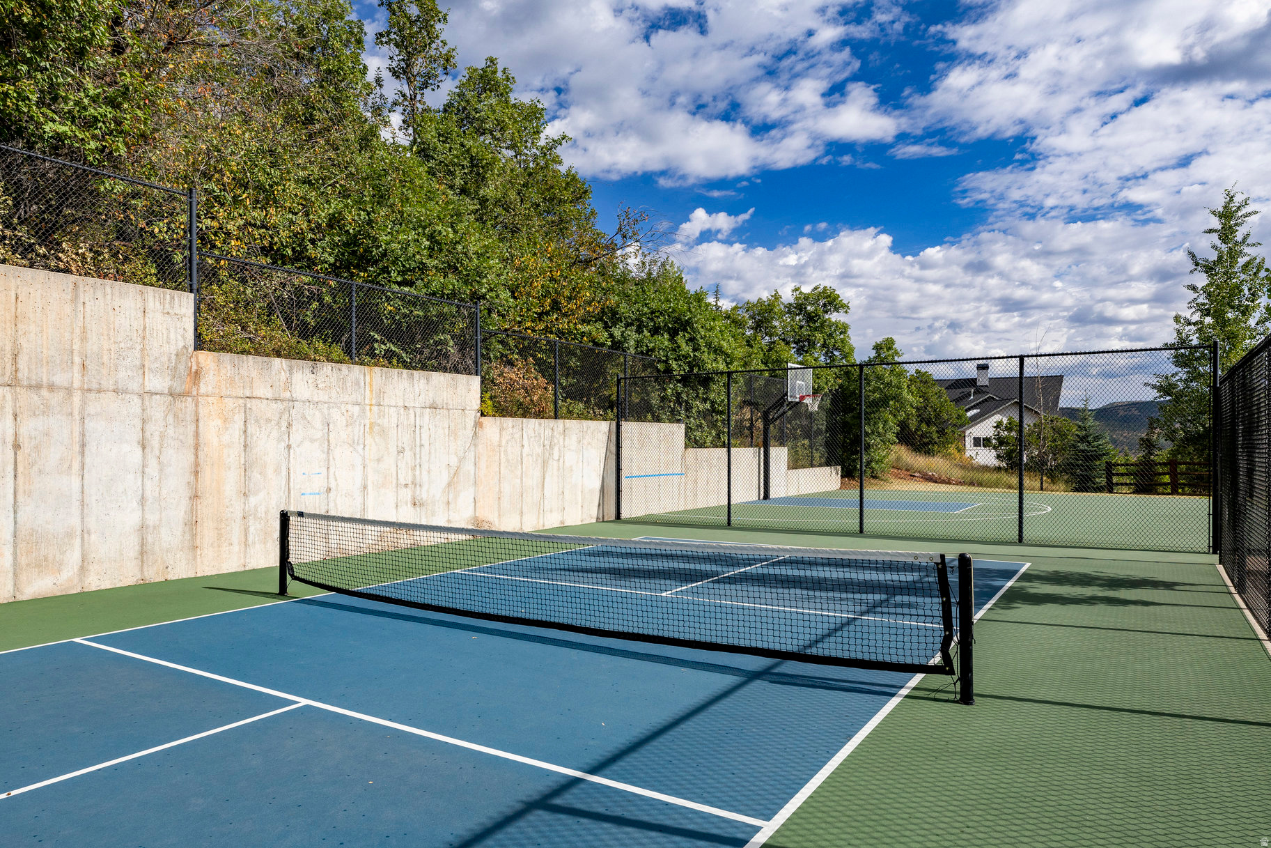 PINEBROOK - Residential