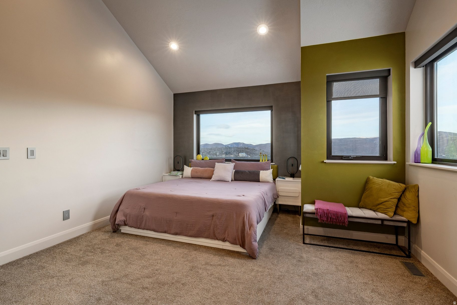 PINEBROOK - Residential