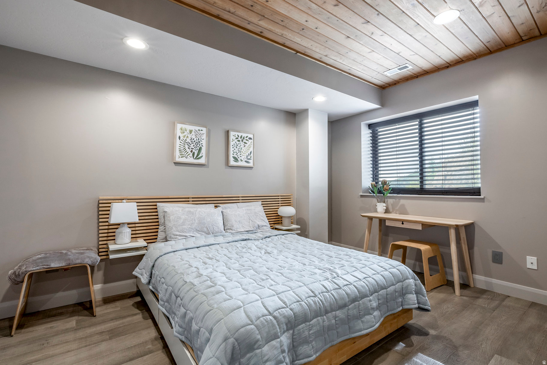 PINEBROOK - Residential