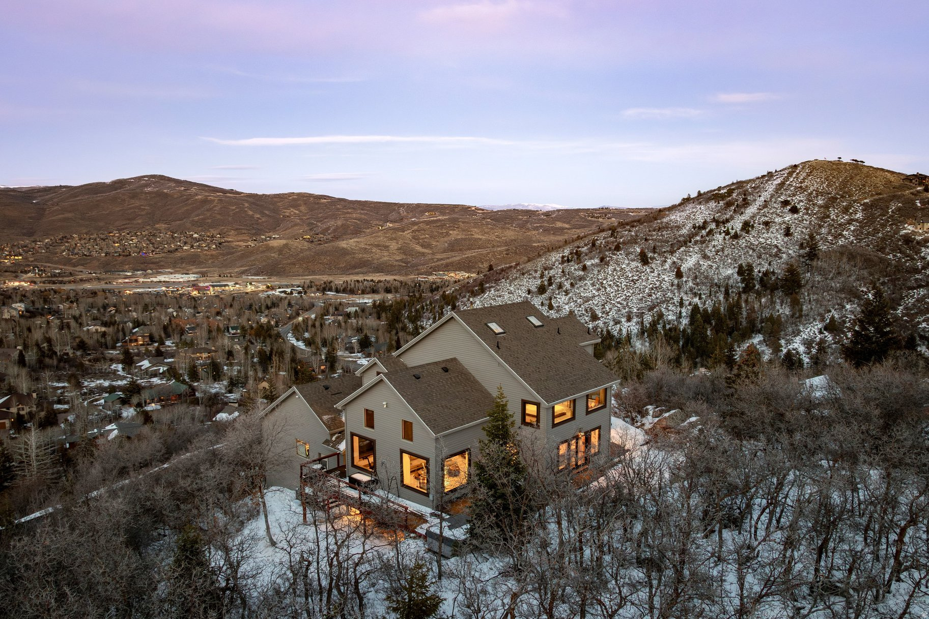 PINEBROOK - Residential