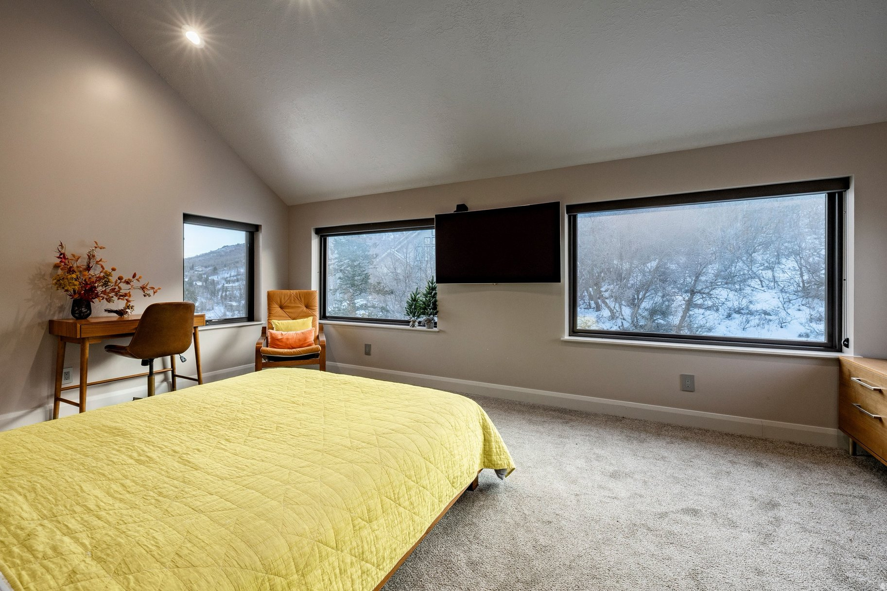 PINEBROOK - Residential