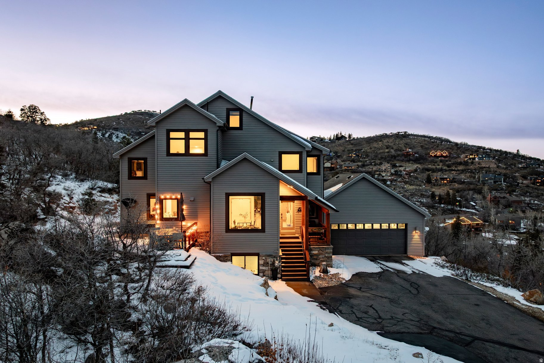 PINEBROOK - Residential