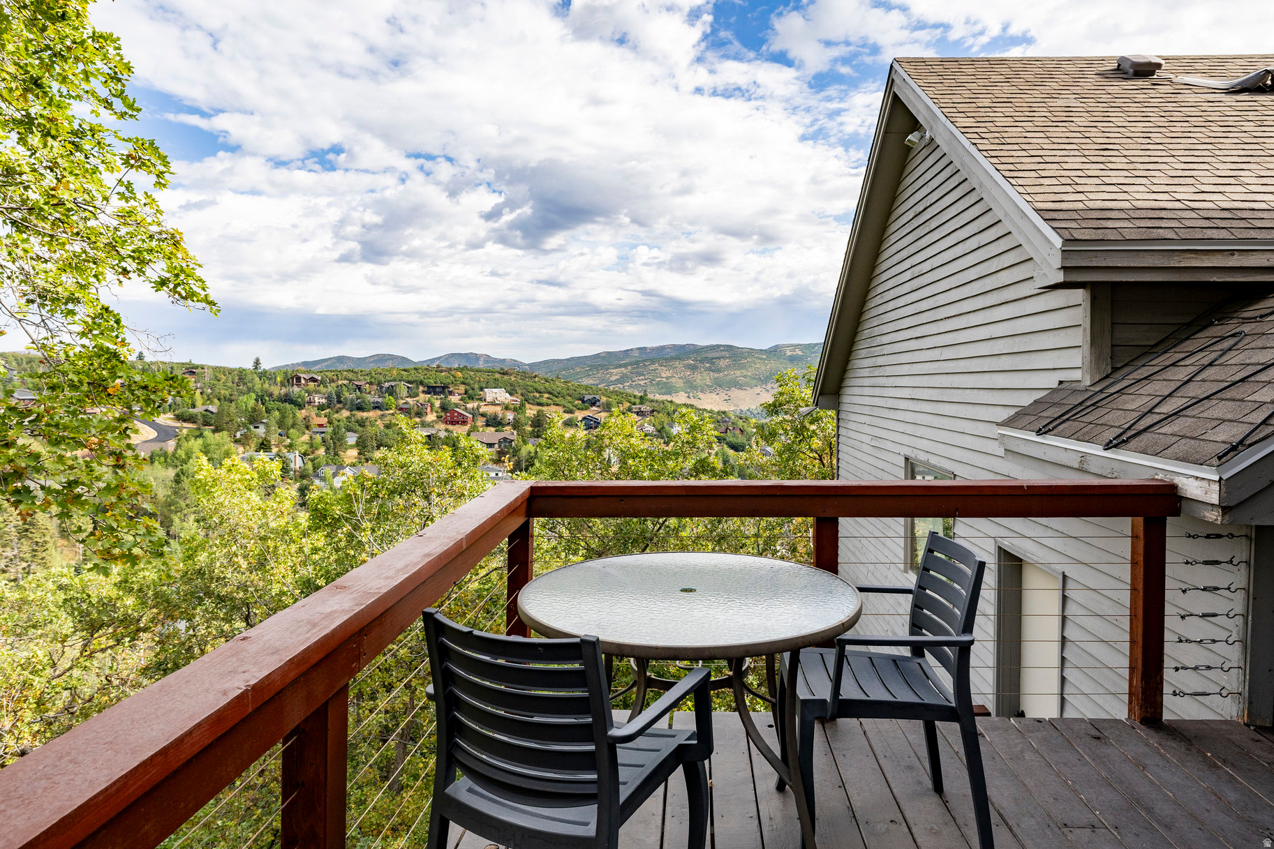 PINEBROOK - Residential