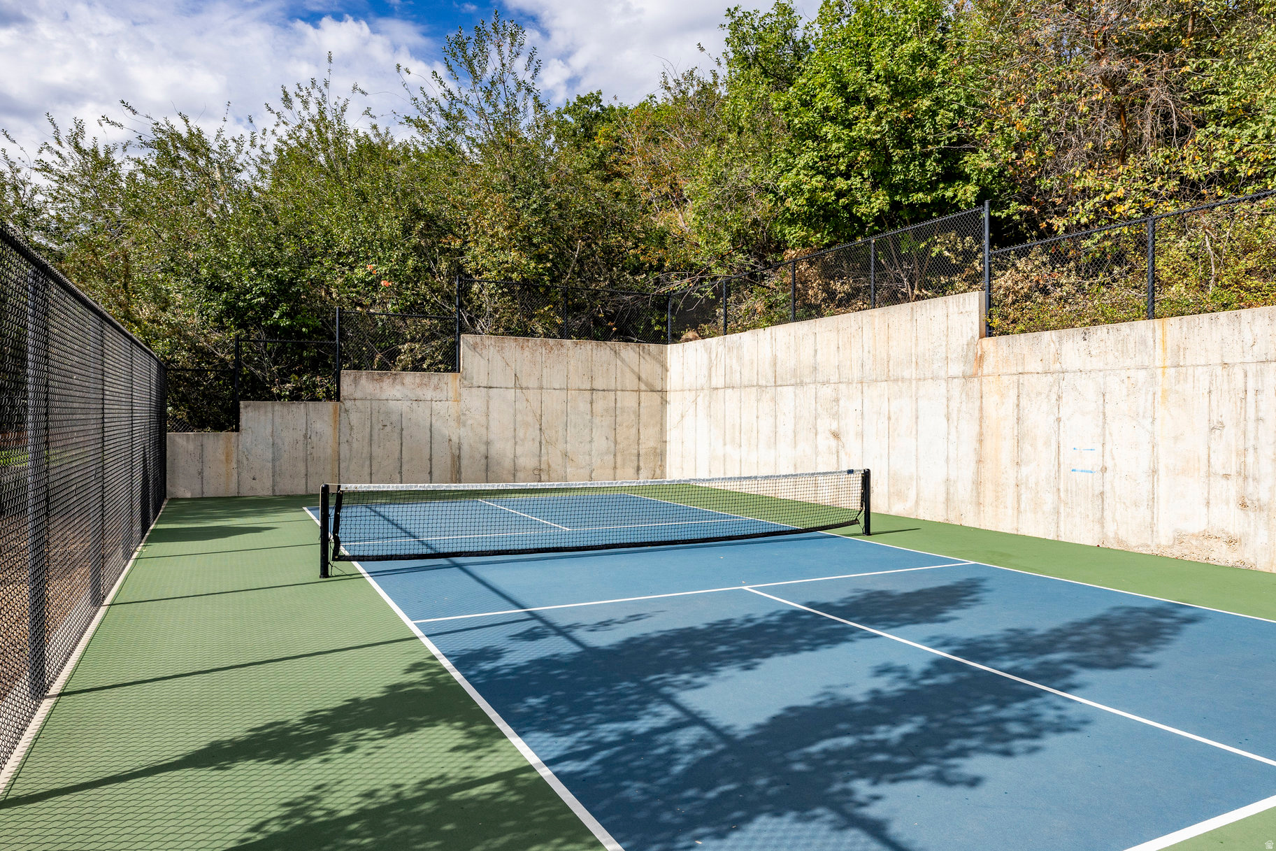 PINEBROOK - Residential