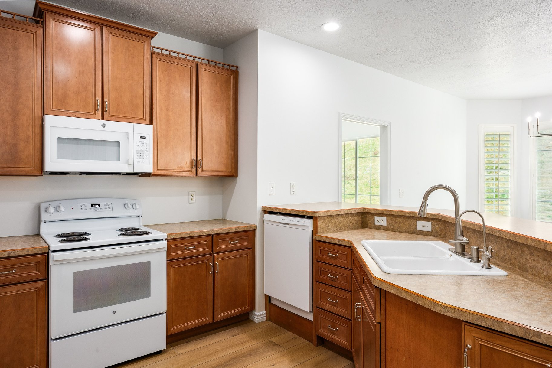 TITHING POINT - Residential