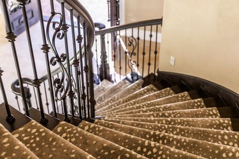 Tiny photo for 3149 E 10000 S, Sandy, UT 84092 (MLS # 2123698)