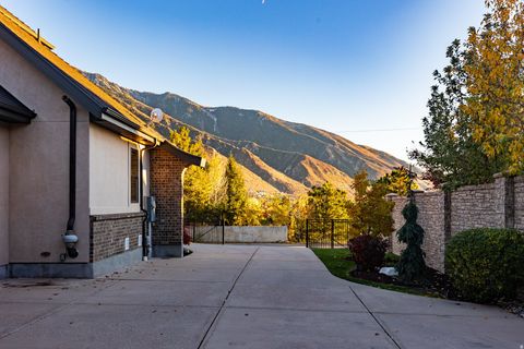 Tiny photo for 3149 E 10000 S, Sandy, UT 84092 (MLS # 2123698)