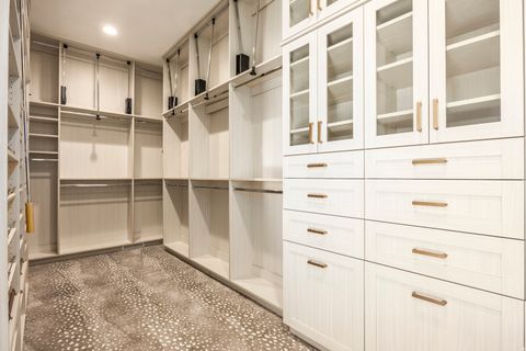 Tiny photo for 3149 E 10000 S, Sandy, UT 84092 (MLS # 2123698)