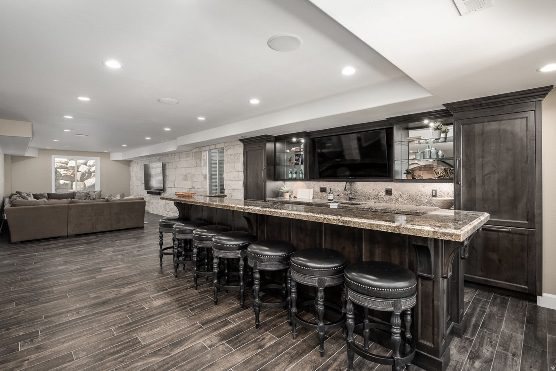 CARDIFF ESTATES SUB - Residential