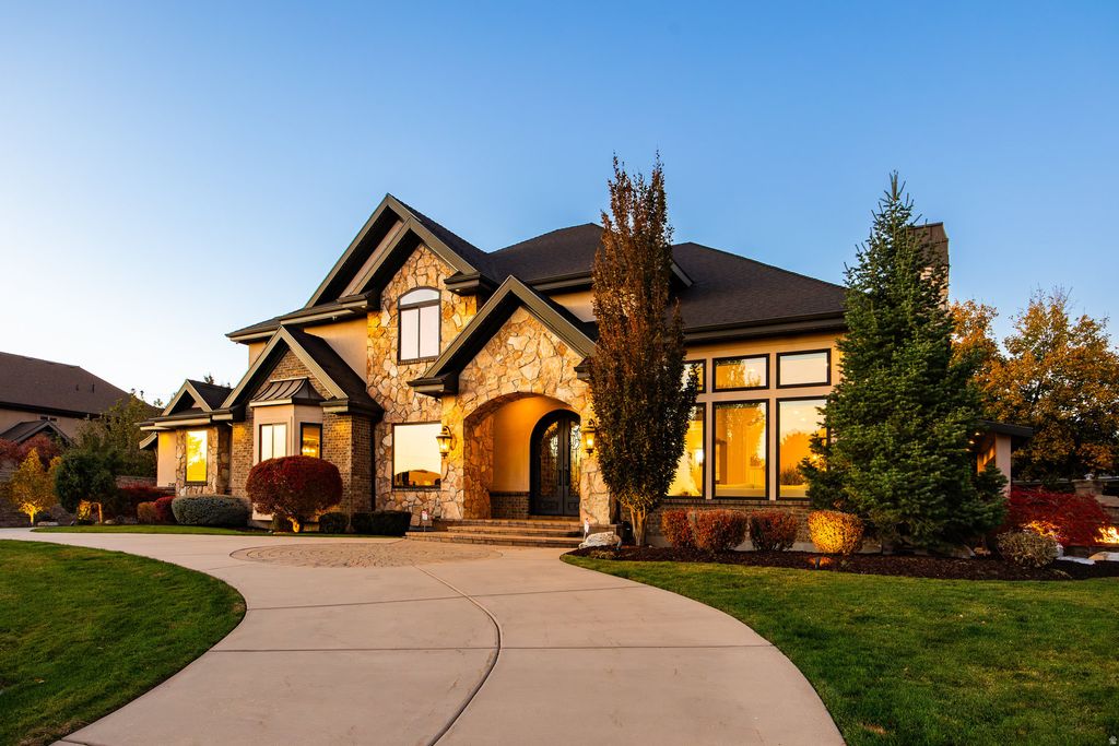 Photo of 3149 E 10000 S, Sandy, UT 84092 (MLS # 2123698)