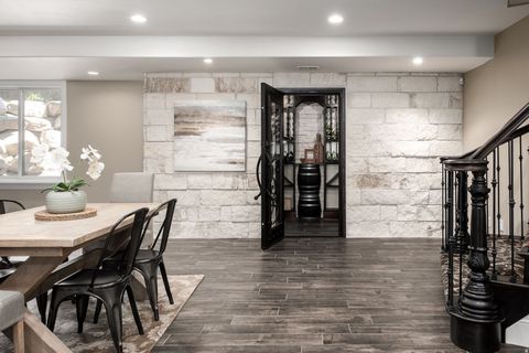 Tiny photo for 3149 E 10000 S, Sandy, UT 84092 (MLS # 2123698)