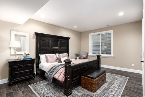 Tiny photo for 3149 E 10000 S, Sandy, UT 84092 (MLS # 2123698)