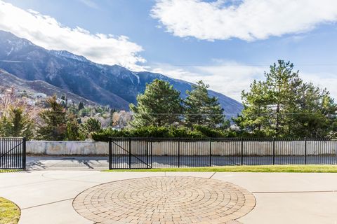 Tiny photo for 3149 E 10000 S, Sandy, UT 84092 (MLS # 2123698)