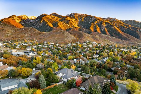 Tiny photo for 3149 E 10000 S, Sandy, UT 84092 (MLS # 2123698)