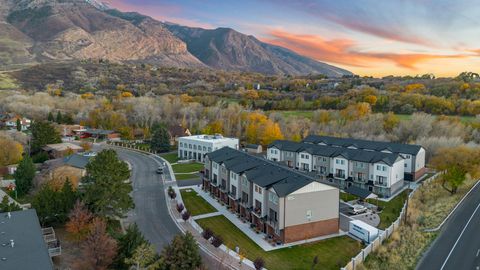 Townhouse For Sale - 1277 E 16th St<br/> Weber County, Ogden, UT 84404