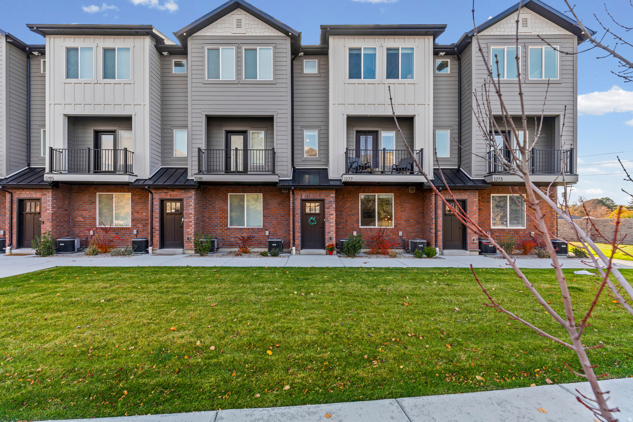 THE OVERLOOK @16TH - Residential