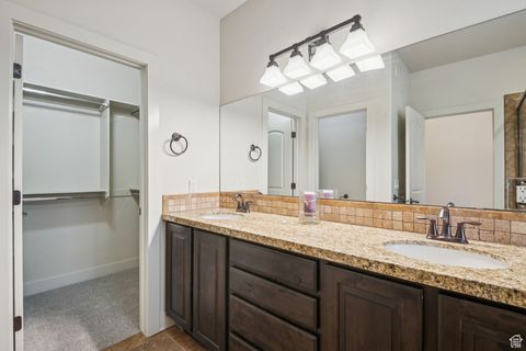 Tiny photo for 1260 N 200 W, Bountiful, UT 84010 (MLS # 2115811)