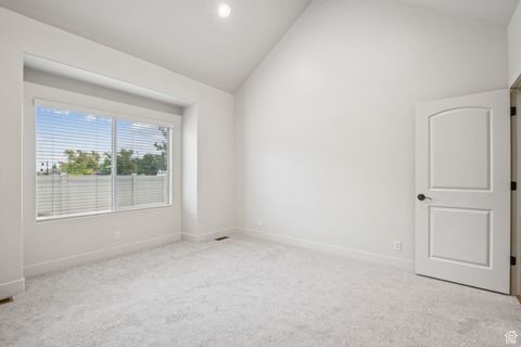 Tiny photo for 1260 N 200 W, Bountiful, UT 84010 (MLS # 2115811)