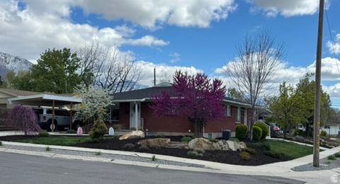 Tiny photo for 4025 S 1925 E, Holladay, UT 84124 (MLS # 2150577)