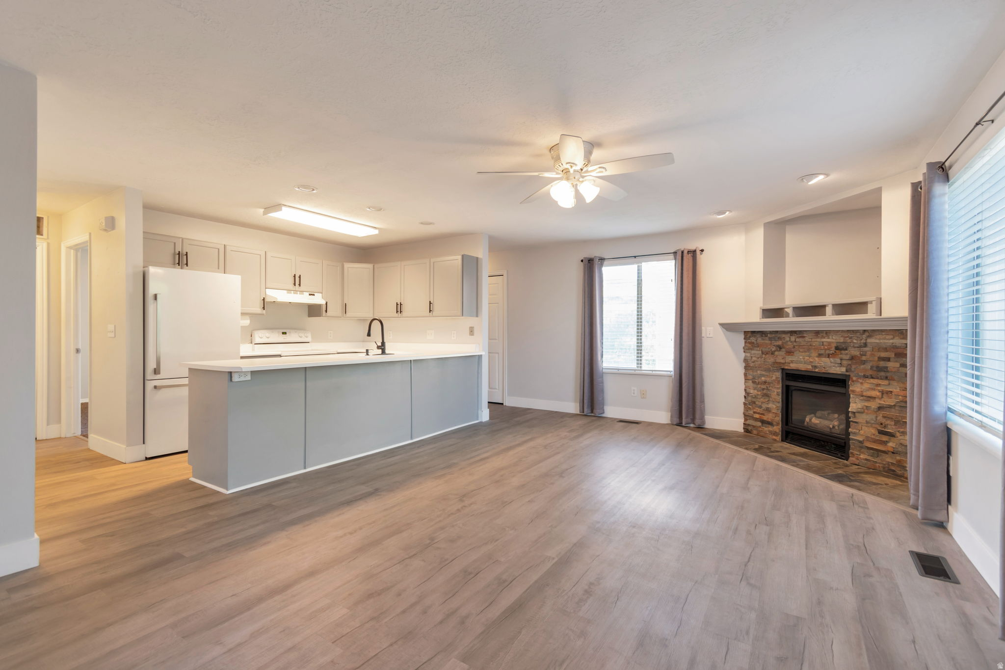 JEFFERSON PLACE - Residential