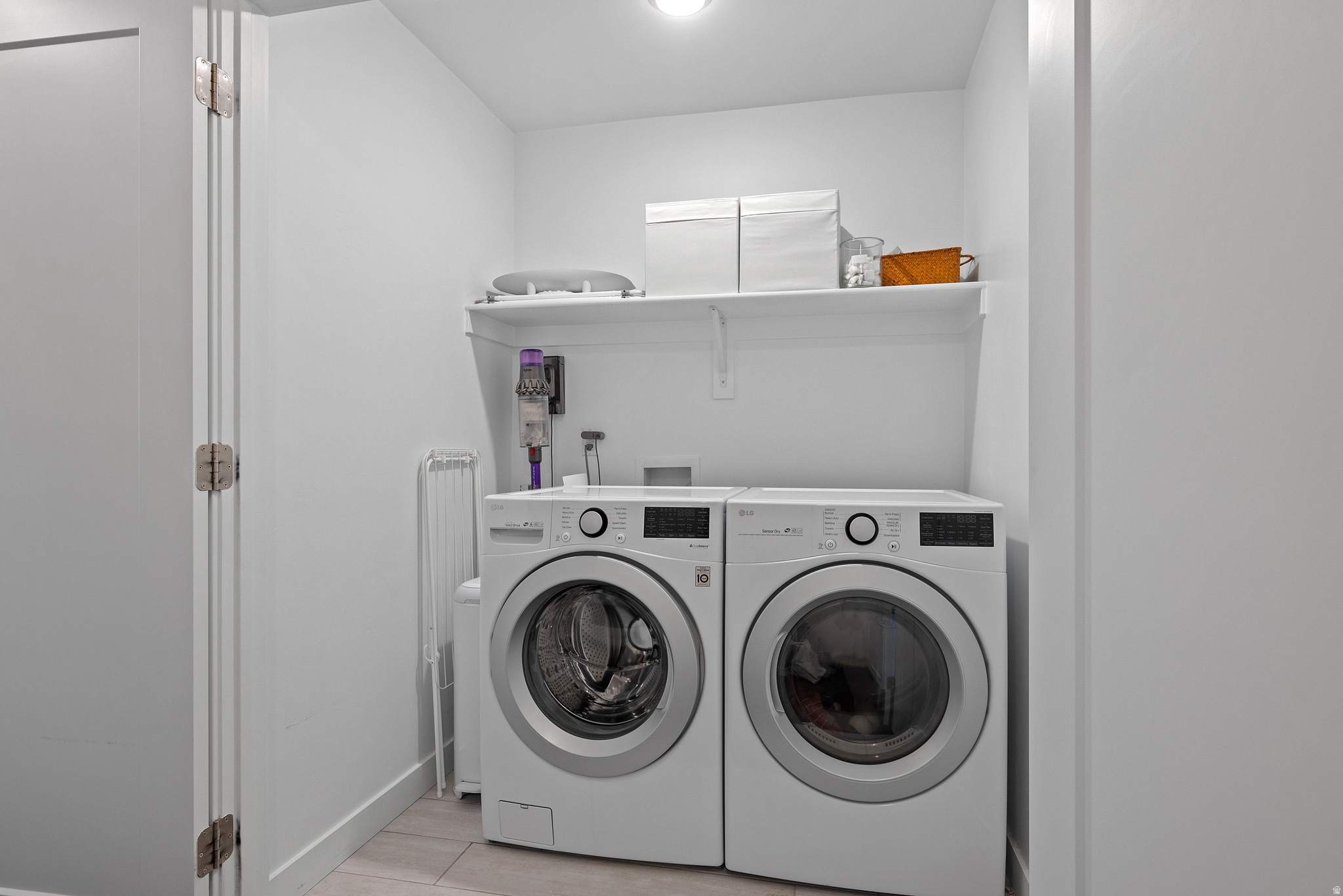 DAYBREAK - Residential