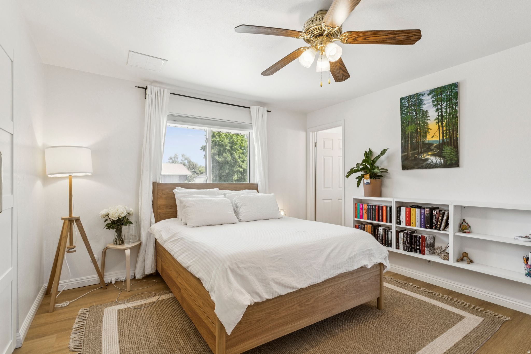 HILLCREST - Residential