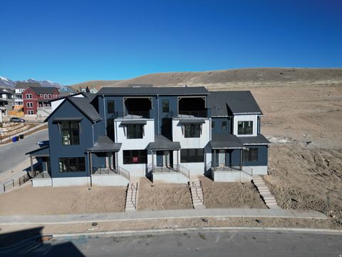 Tiny photo for 7216 S GRAVEL CROSS WAY E #188, West Jordan, UT 84081 (MLS # 2144937)