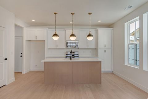 Tiny photo for 7216 S GRAVEL CROSS WAY E #188, West Jordan, UT 84081 (MLS # 2144937)