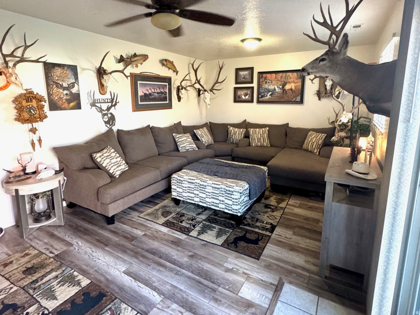 EAST MEADOWS - Residential