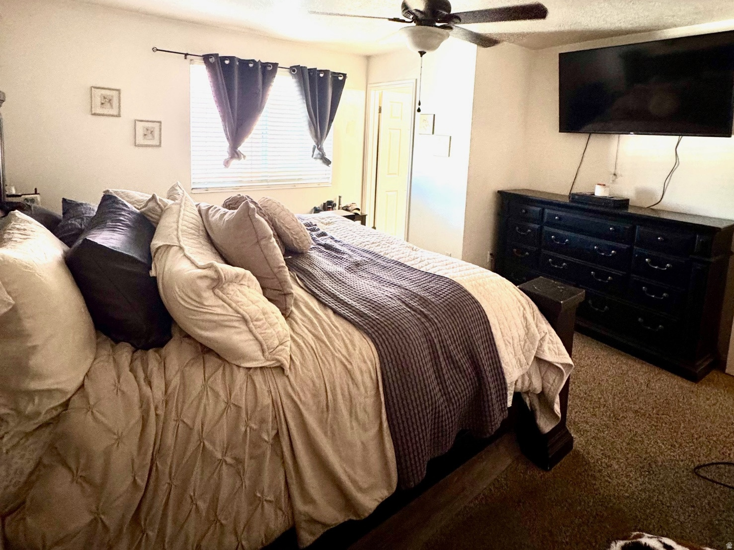 EAST MEADOWS - Residential