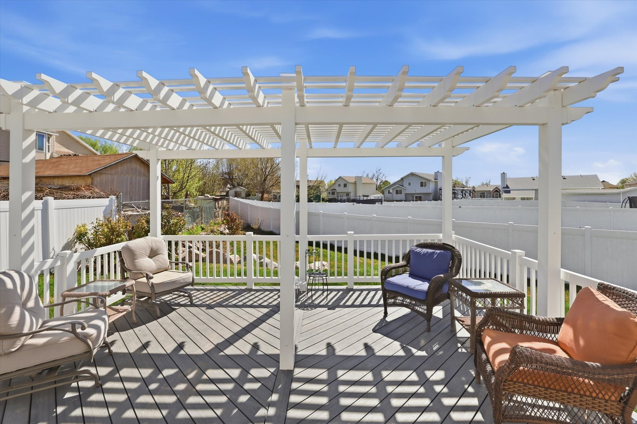 MIDLAND FARMS - Residential