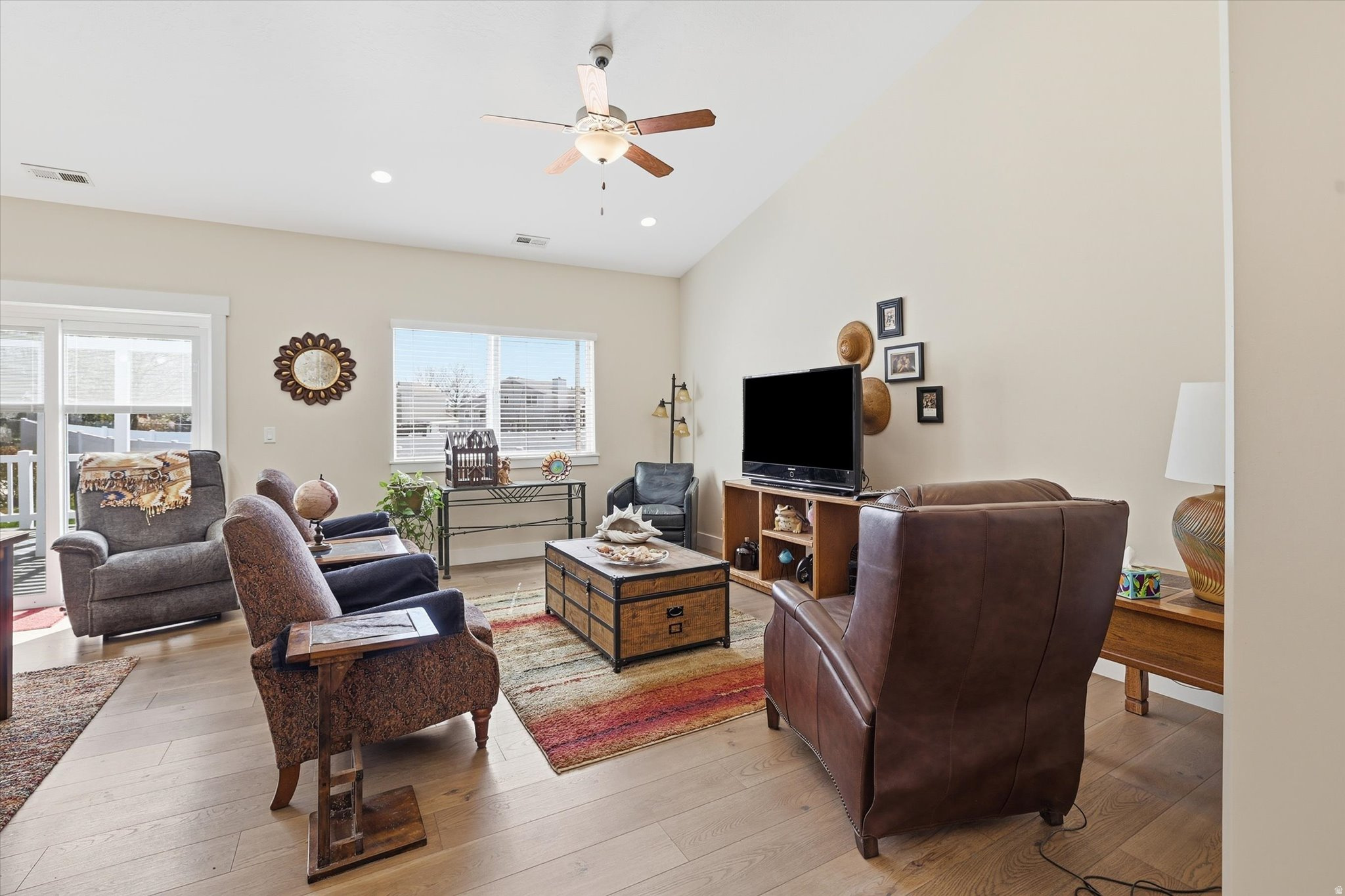 MIDLAND FARMS - Residential