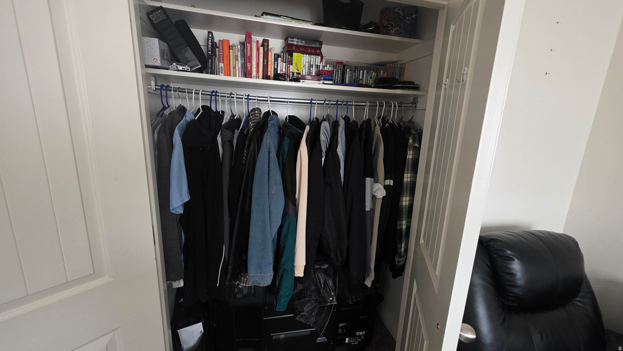 WHISPERING WILLOW - Residential