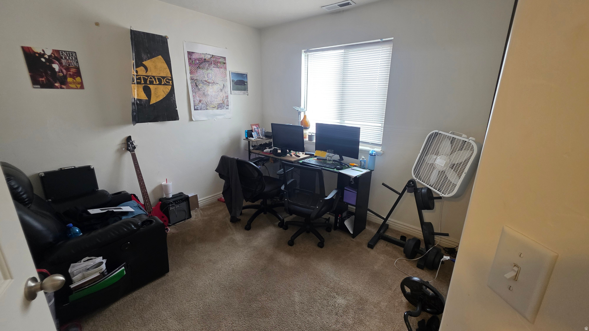 WHISPERING WILLOW - Residential