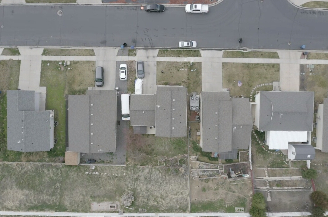 WHISPERING WILLOW - Residential