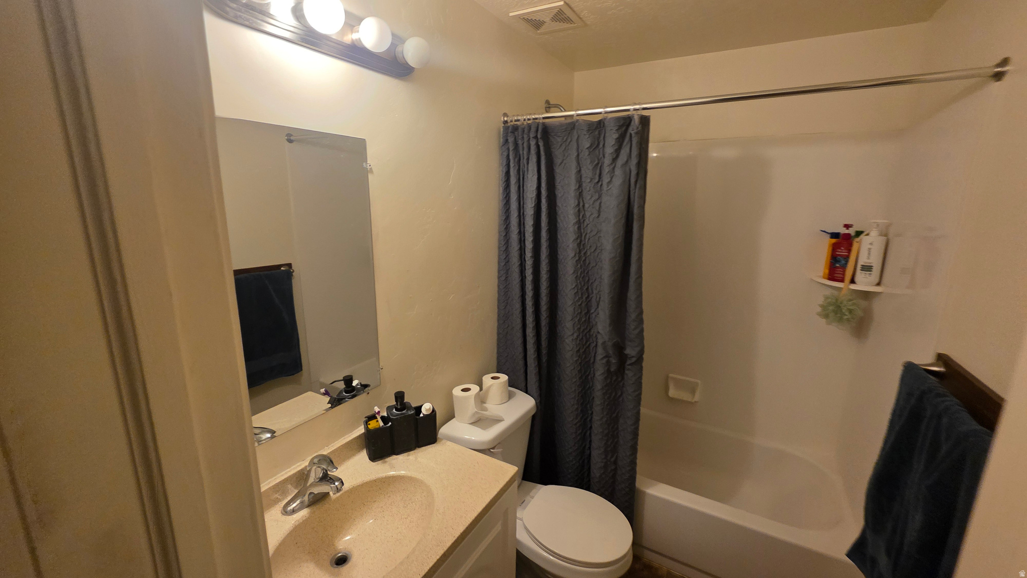 WHISPERING WILLOW - Residential