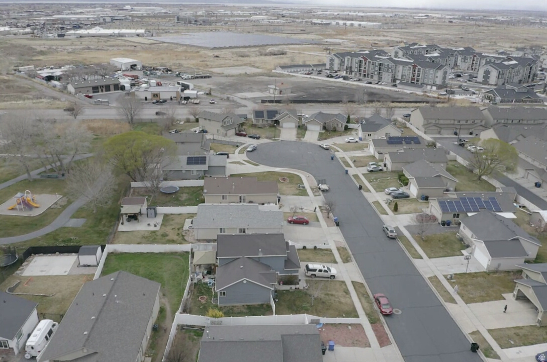 WHISPERING WILLOW - Residential