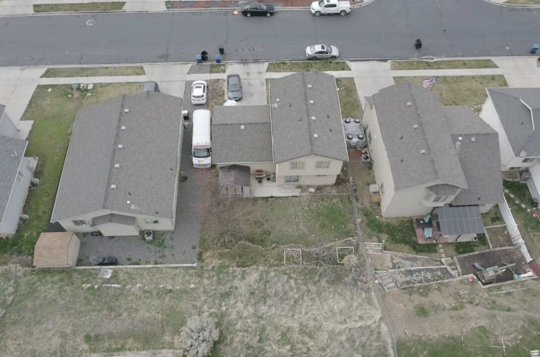 WHISPERING WILLOW - Residential