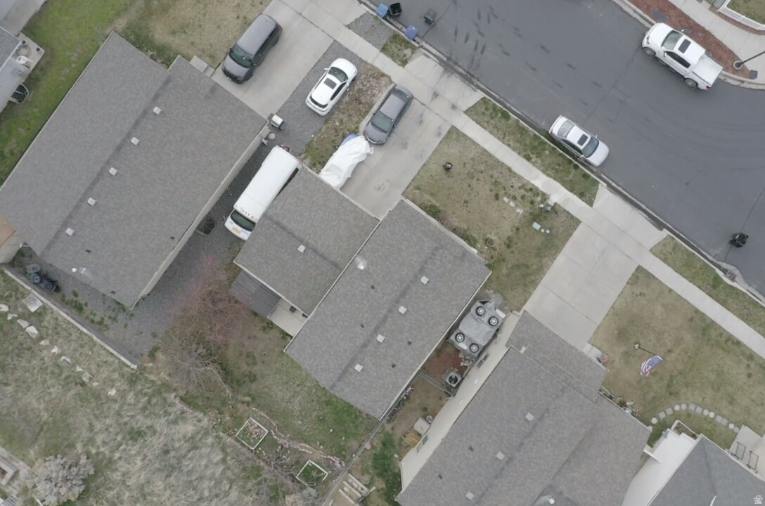 WHISPERING WILLOW - Residential