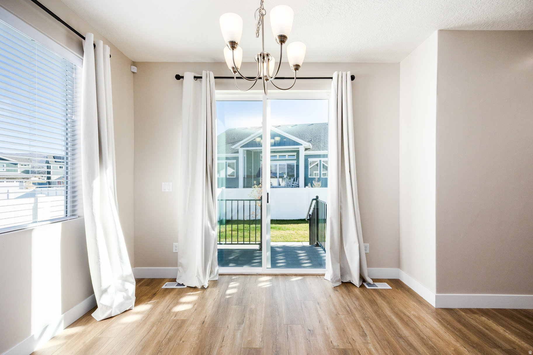 BROOKSIDE - Residential