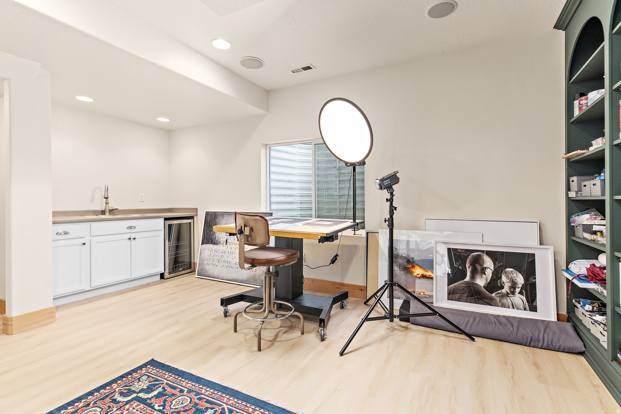 SILVER LAKE - Residential
