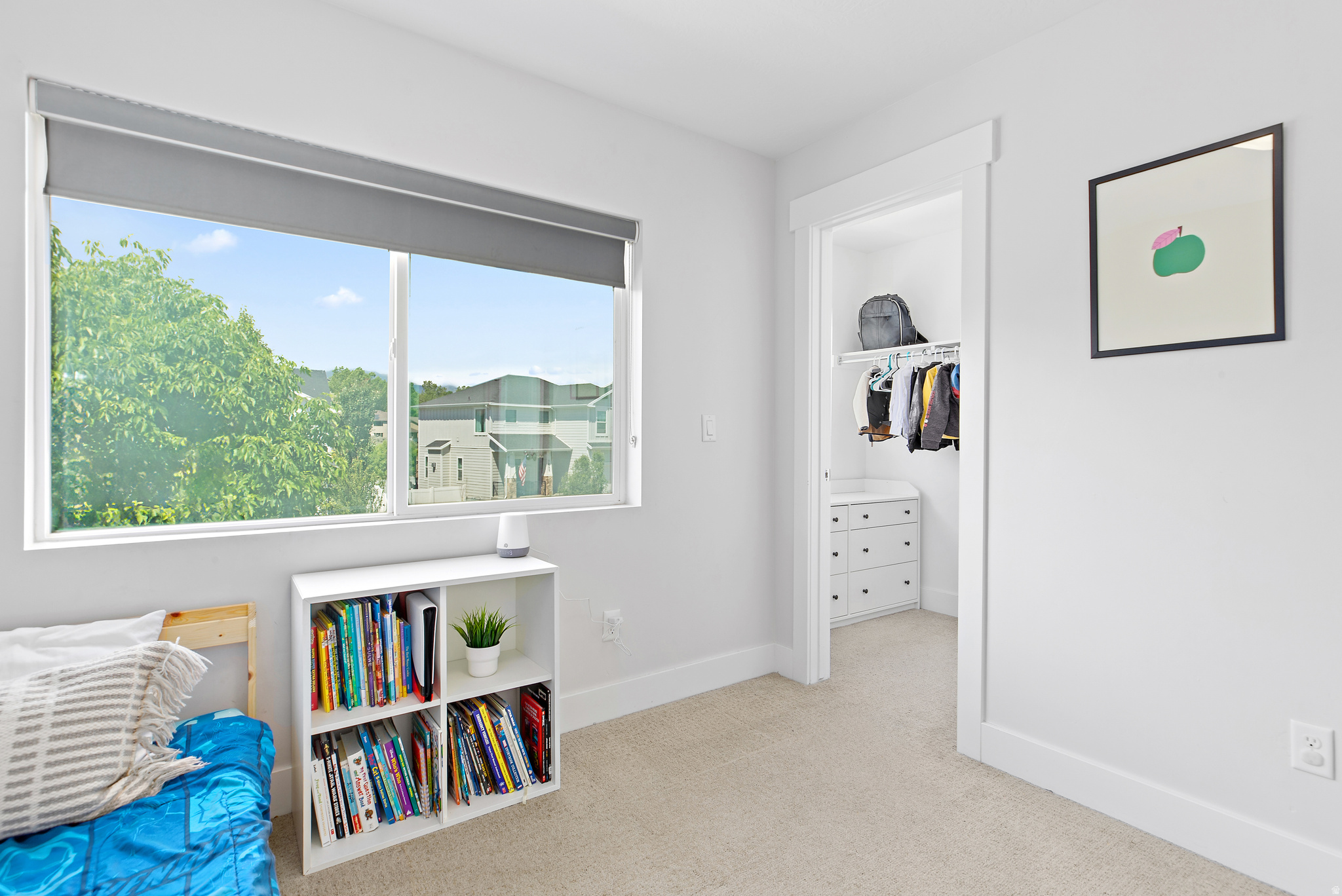 SILVER LAKE - Residential