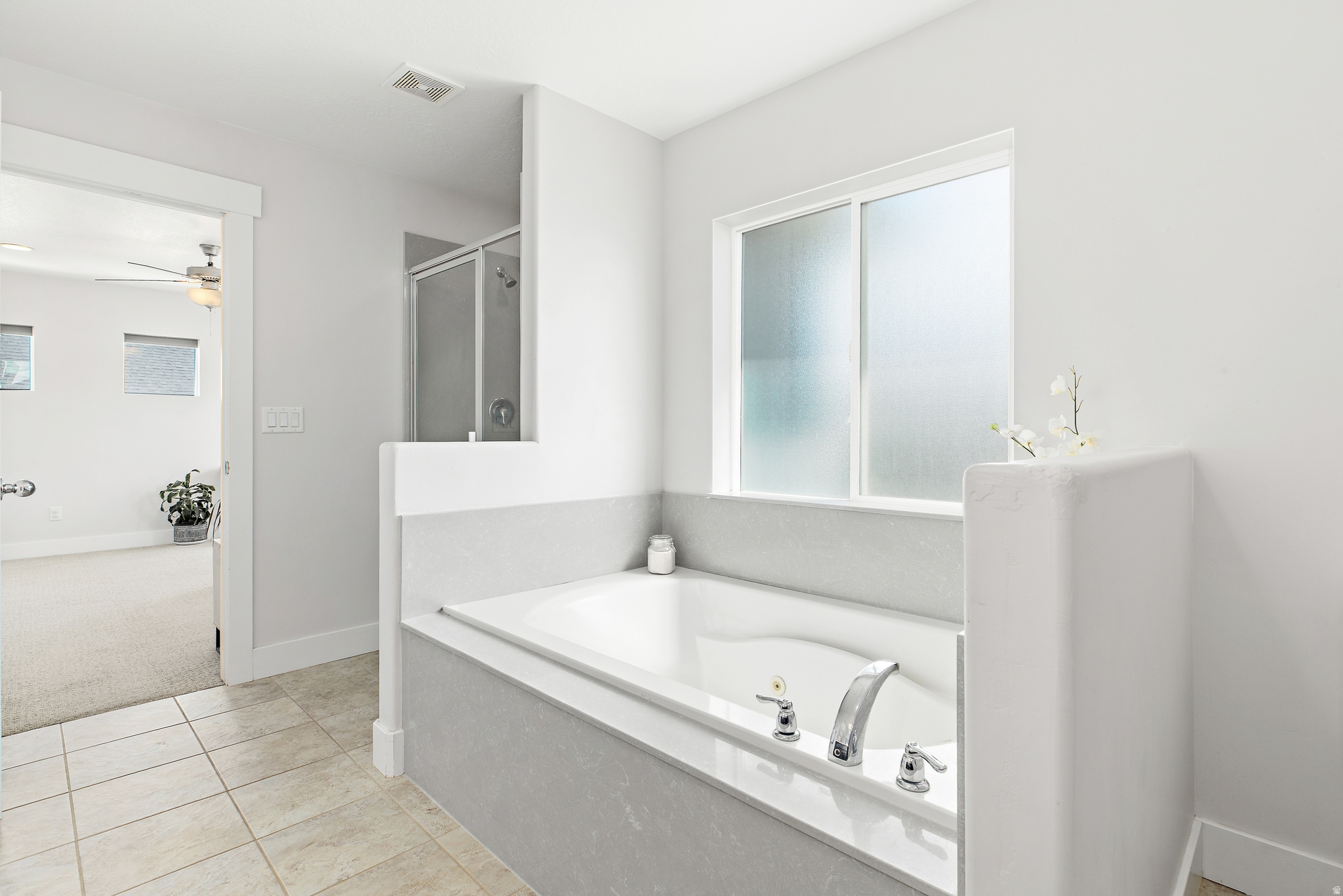 SILVER LAKE - Residential